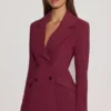 Blazer structurat cu două rânduri de nasturi Marika, în culoarea burgund Blazer structurat cu două rânduri de nasturi Marika, în culoarea burgund