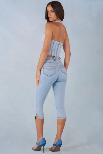 Blugi capri Landon din denim deschis, cu talie medie