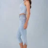 Blugi capri Landon din denim deschis, cu talie medie Blugi capri Landon din denim deschis, cu talie medie