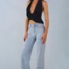Blugi Lorielle cu talie medie și croi drept, din denim deschis Blugi Lorielle cu talie medie și croi drept, din denim deschis