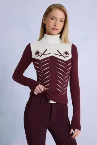 Bluză ajustată cu mâneci lungi din tricot, în culoarea Burgundy Bluză ajustată cu mâneci lungi din tricot, în culoarea Burgundy