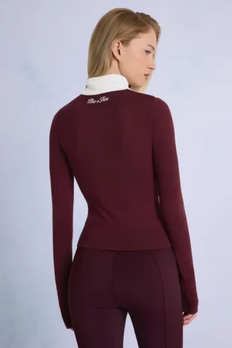 Bluză ajustată cu mâneci lungi din tricot, în culoarea Burgundy Bluză ajustată cu mâneci lungi din tricot, în culoarea Burgundy