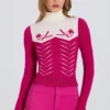 Bluză ajustată cu mâneci lungi din tricot, în roz magenta Bluză ajustată cu mâneci lungi din tricot, în roz magenta