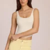 Bluză Norelle din modal cu legătură în spate, culoare ivoriu Bluză Norelle din modal cu legătură în spate, culoare ivoriu