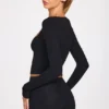 Bluză Retta cu mâneci lungi, cu guler pătrat, din modal cu nervuri, în negru