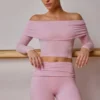 Bluză transparentă cu umeri decupați și mâneci lungi, în roz pal Bluză transparentă cu umeri decupați și mâneci lungi, în roz pal
