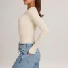 Body Elodie Modal cu mâneci lungi și decolteu adânc, în culoarea Ivory Body Elodie Modal cu mâneci lungi și decolteu adânc, în culoarea Ivory