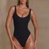Body Reese cu decolteu rotund, negru