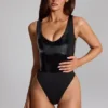 Body Siana din vinil lucios cu decolteu adânc, negru Body Siana din vinil lucios cu decolteu adânc, negru