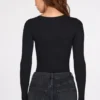 Body-ul cu mâneci lungi și decolteu adânc, din modal cu nervuri, model Verity, negru