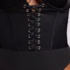 Body-ul de corset din satin cu decolteu adânc și șireturi Yelda, negru