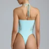 Body-ul de vară cu șnururi și gât halter, în albastru gheață Body-ul de vară cu șnururi și gât halter, în albastru gheață