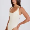 Body-ul din jersey de bumbac elastic, cu spate încrucișat, în nuanța crem Body-ul din jersey de bumbac elastic, cu spate încrucișat, în nuanța crem