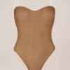 Body-ul fără bretele Intimates, culoare Almond Body-ul fără bretele Intimates, culoare Almond