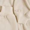 Bolero scurt cu glugă din jersey periat, culoare Ecru Bolero scurt cu glugă din jersey periat, culoare Ecru