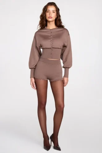 Pantaloni scurți din tricot cu talie medie Antonia, culoare Mocha Pantaloni scurți din tricot cu talie medie Antonia, culoare Mocha