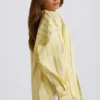 Cămașă oversized din poplin de bumbac cu dungi, în dungi galbene Cămașă oversized din poplin de bumbac cu dungi, în dungi galbene