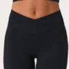 Colanți evazați Soft Active cu talie în V, negru Colanți evazați Soft Active cu talie în V, negru