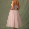 Corset fără cupe, cu șireturi și ornamente, Elia, în roz floral Corset fără cupe, cu șireturi și ornamente, Elia, în roz floral