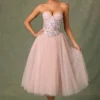 Corset fără cupe, cu șireturi și ornamente, Elia, în roz floral Corset fără cupe, cu șireturi și ornamente, Elia, în roz floral