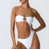 Costum de baie întreg cu decupaje și ornamente din mărgele, model Miami, în culoarea alb Costum de baie întreg cu decupaje și ornamente din mărgele, model Miami, în culoarea alb