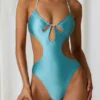 Costum de baie întreg Melo Melo cu decupaje și detalii cu perle, în turcoaz Costum de baie întreg Melo Melo cu decupaje și detalii cu perle, în turcoaz