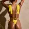 Costum de baie întreg Syros cu decupaje și volane, în galben auriu Costum de baie întreg Syros cu decupaje și volane, în galben auriu
