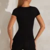 Costum integral Bea cu mâneci scurte și decolteu pătrat, negru Costum integral Bea cu mâneci scurte și decolteu pătrat, negru