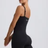 Costum integral fără cusături Super Sculpt în negru Costum integral fără cusături Super Sculpt în negru