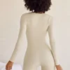 Costum integral Rue cu mâneci lungi și gât pătrat, culoare ivoriu Costum integral Rue cu mâneci lungi și gât pătrat, culoare ivoriu