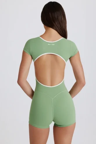 Costum integral Soft Active cu spate decupat, verde