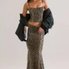 Fustă maxi Avenley din modal, cu talie medie și croi în formă de coadă de pește, cu imprimeu leopard