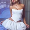 Fustă micro mini cu tiv bufant Marnie, albă Fustă micro mini cu tiv bufant Marnie, albă