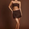 Fustă mini cu talie medie și franjuri Maristella, în culoarea ciocolată Fustă mini cu talie medie și franjuri Maristella, în culoarea ciocolată