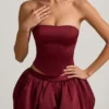 Fustă mini cu talie medie și tiv bufant Clemmy, în culoarea roșu vin Fustă mini cu talie medie și tiv bufant Clemmy, în culoarea roșu vin