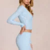 Cardigan Odelia din dantelă cu decolteu adânc, în albastru pudră Cardigan Odelia din dantelă cu decolteu adânc, în albastru pudră