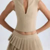Fustă mini plisată, cu talie joasă, în straturi, model Nada, culoare camel