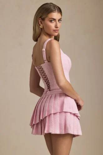 Fustă mini plisată în straturi, cu talie joasă, Nada, în roz pal