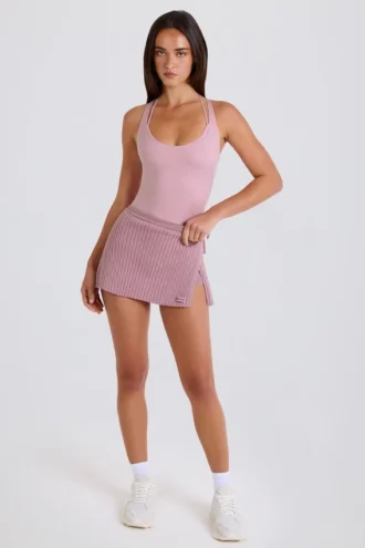 Fustă-pantalon din tricot cu nervuri, cu legătură, în nuanța mov Fustă-pantalon din tricot cu nervuri, cu legătură, în nuanța mov