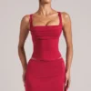 Fustă ultra mini bodycon Tula cu talie medie și fante, în roșu cireș Fustă ultra mini bodycon Tula cu talie medie și fante, în roșu cireș