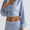 Haină scurtă cu glugă din jersey periat, albastru deschis Haină scurtă cu glugă din jersey periat, albastru deschis