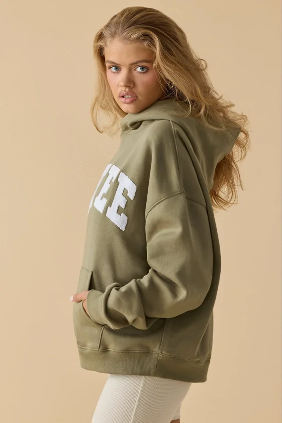 Hanorac oversized cu glugă, culoare verde măslin deschis Hanorac oversized cu glugă, culoare verde măslin deschis