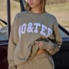 Hanorac oversized cu guler rotund, culoare verde măslin deschis