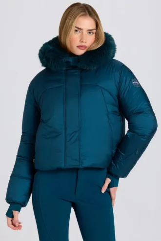 Jachetă de schi scurtă, impermeabilă, cu glugă din blană artificială, în culoarea verde-albăstrui Jachetă de schi scurtă, impermeabilă, cu glugă din blană artificială, în culoarea verde-albăstrui