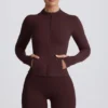 Jachetă intermediară cu glugă Soft Active, culoare ciocolată Jachetă intermediară cu glugă Soft Active, culoare ciocolată