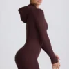 Jachetă intermediară cu glugă Soft Active, culoare ciocolată Jachetă intermediară cu glugă Soft Active, culoare ciocolată