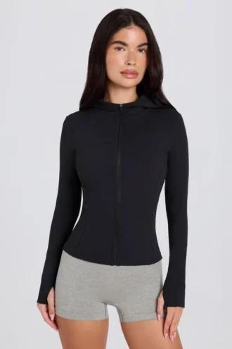 Jachetă intermediară cu glugă Soft Active, negru