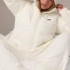 Jachetă matlasată din velur în culoarea Ivory Jachetă matlasată din velur în culoarea Ivory