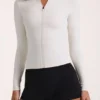 Jachetă Soft Active cu fermoar în culoarea Ivory Jachetă Soft Active cu fermoar în culoarea Ivory