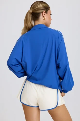 Jachetă sport oversized în albastru cobalt